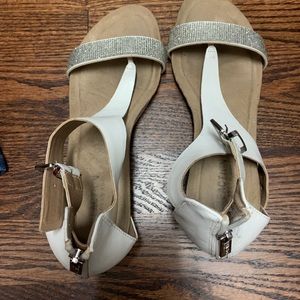 Kenneth Cole sandals